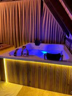 Sapanca Şükriye'de Dağ Manzaralı 1+1 Rustik Bungalov