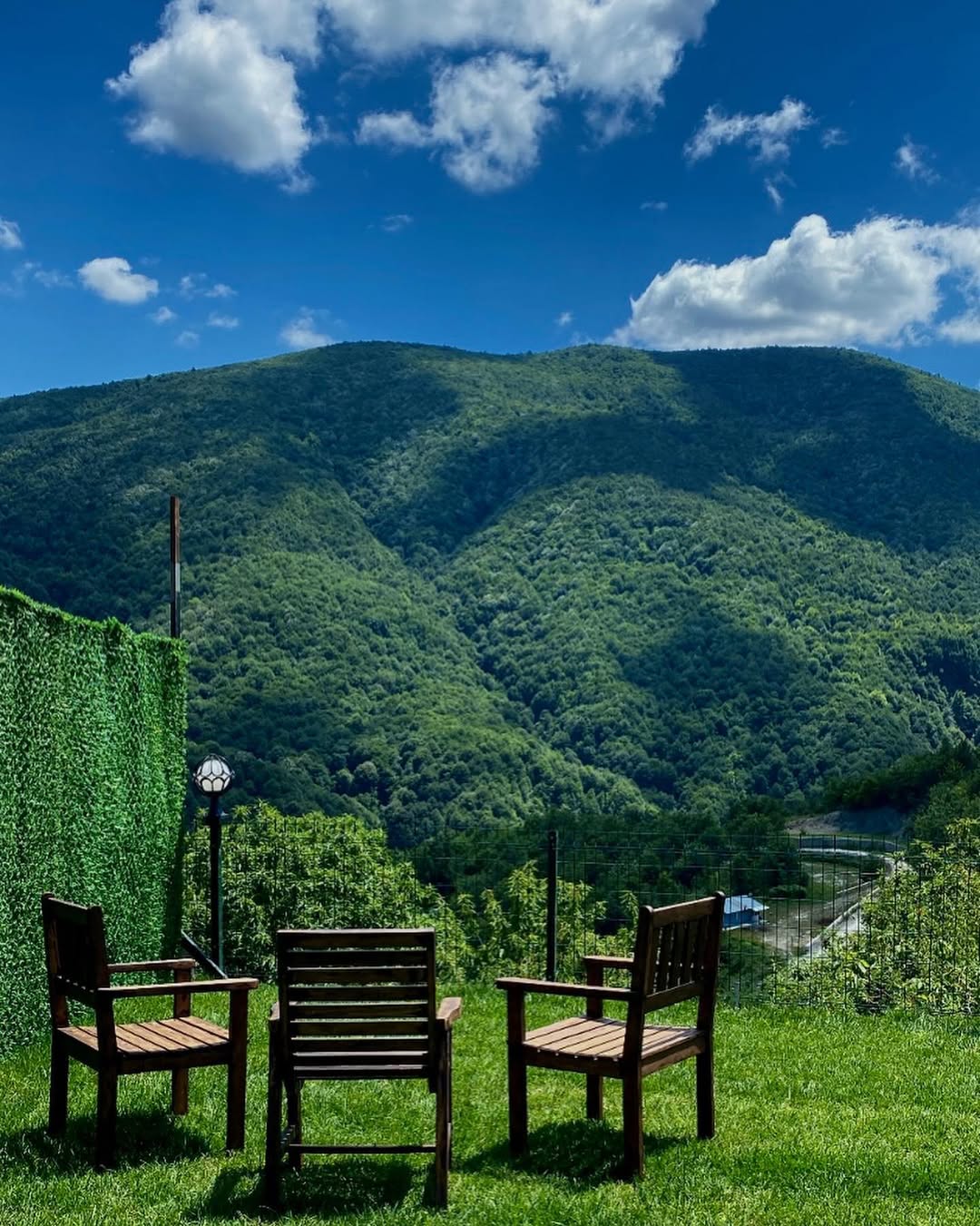 Sapanca Şükriye'de Huzurlu 2+1 | Isıtmalı Havuz | Jakuzili | Dağ Manzaralı Bungalov